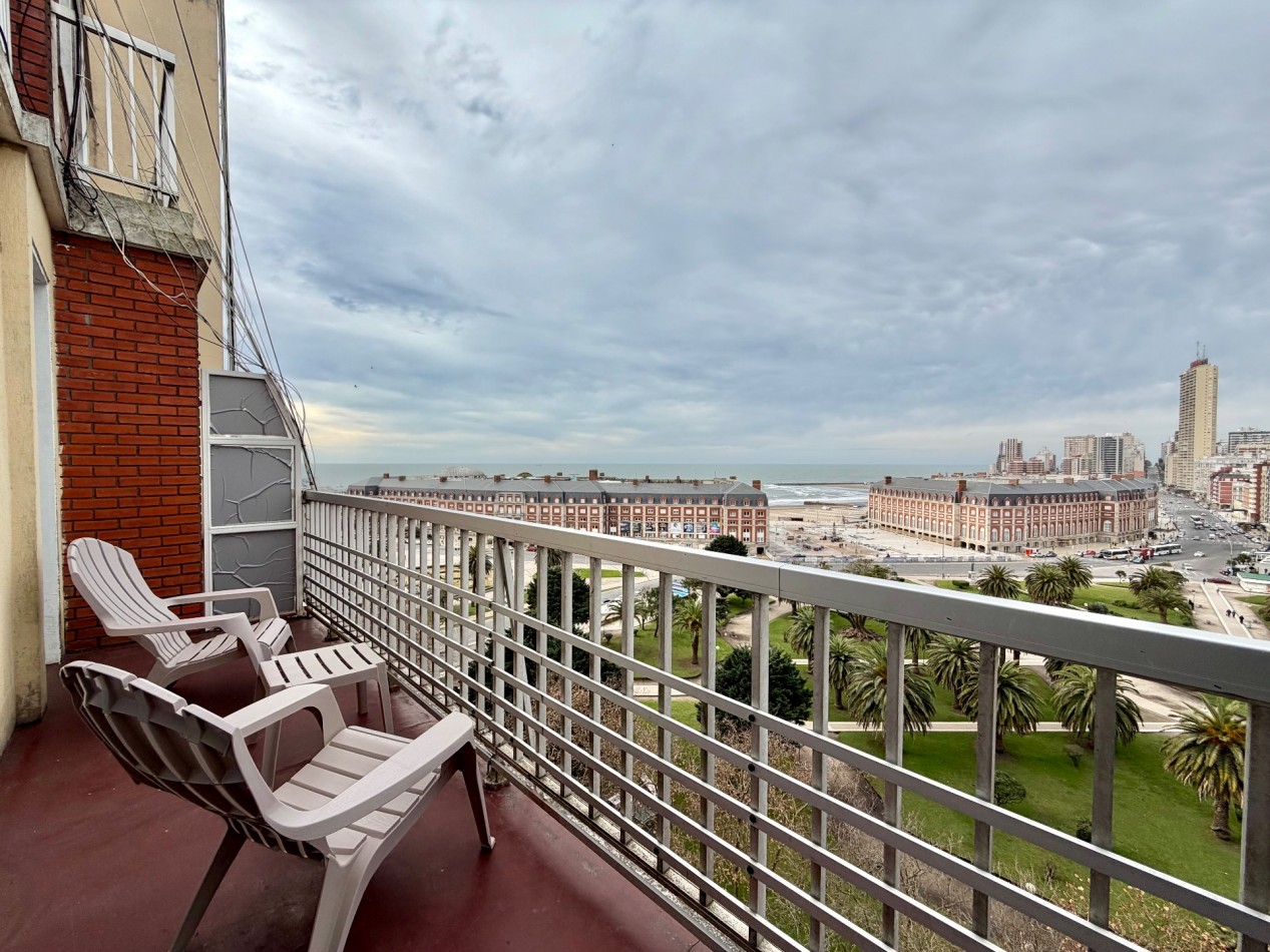 VENTA DEPTO 2 AMB A LA CALLE CON BALCON TERRAZA CENTRO