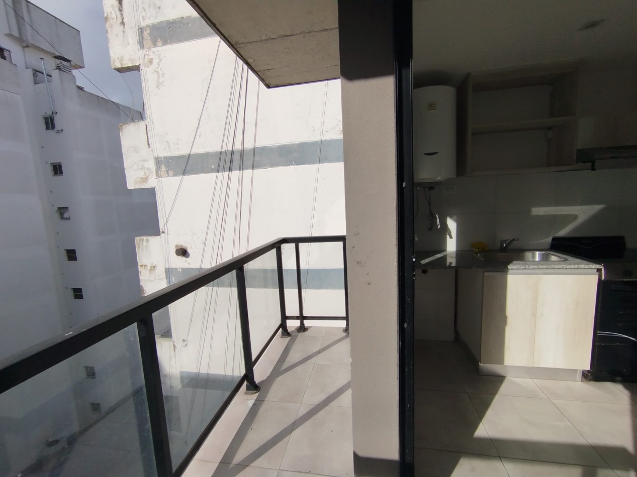 ALQUILER 24 MESES DEPARTAMENTO 2 AMB CON BALCON ED. ATHENAS XXIII PLAZA MITRE