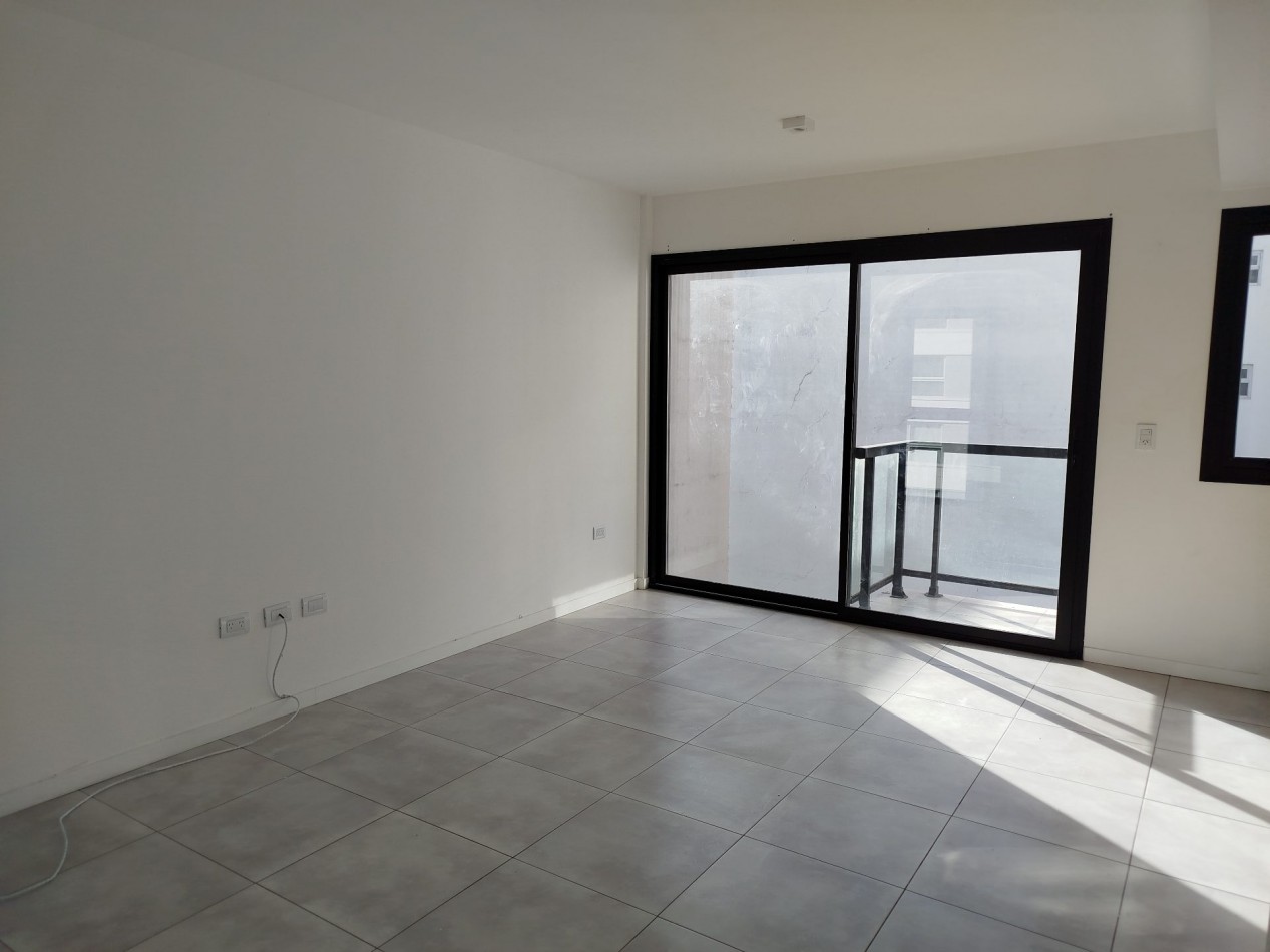 ALQUILER 24 MESES DEPARTAMENTO 2 AMB CON BALCON ED. ATHENAS XXIII PLAZA MITRE