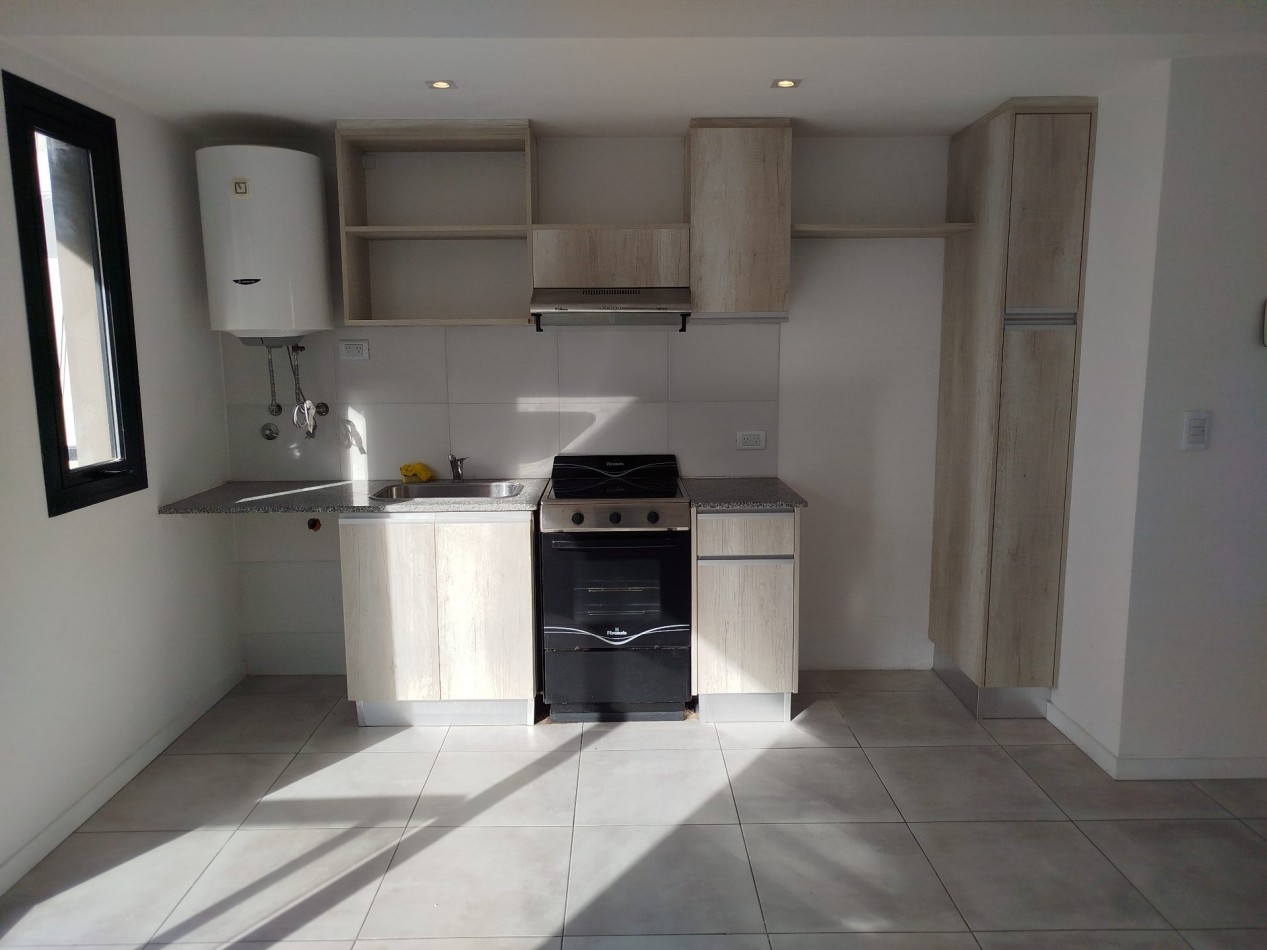 ALQUILER 24 MESES DEPARTAMENTO 2 AMB CON BALCON ED. ATHENAS XXIII PLAZA MITRE