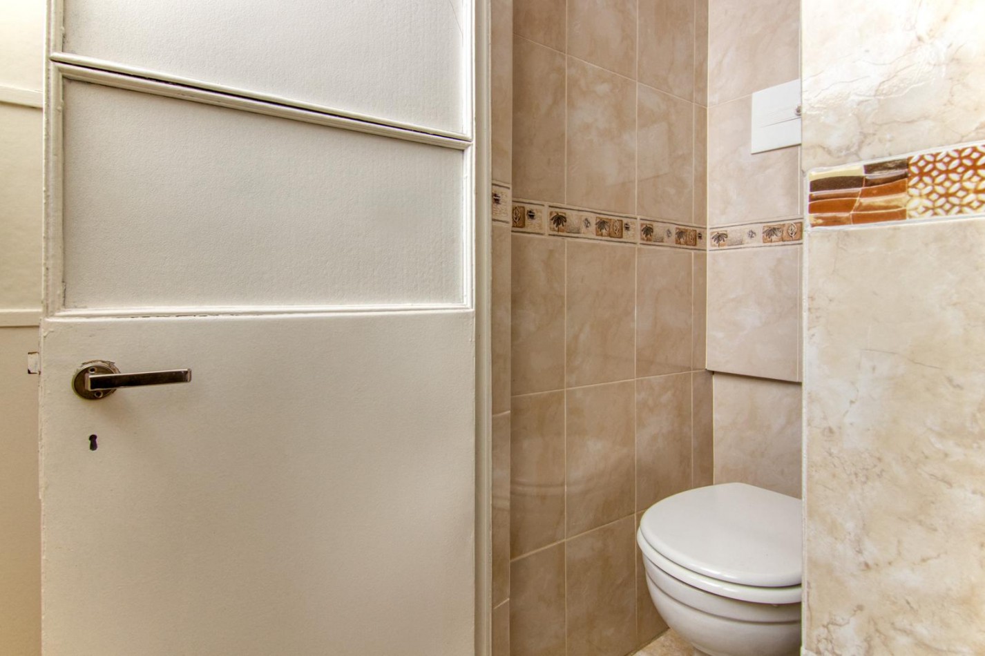 VENTA DEPTO 3 AMB AL FRENTE CON BALCON PLAZA COLON