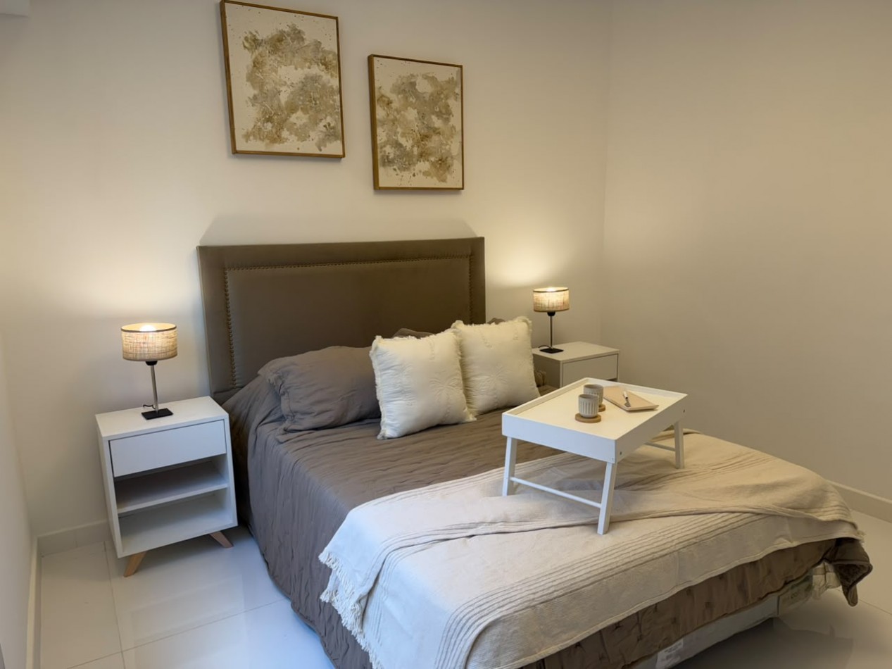 VENTA DEPTO 3 AMB RECICLADO CON BALCON A LA CALLE PLAZA COLON 