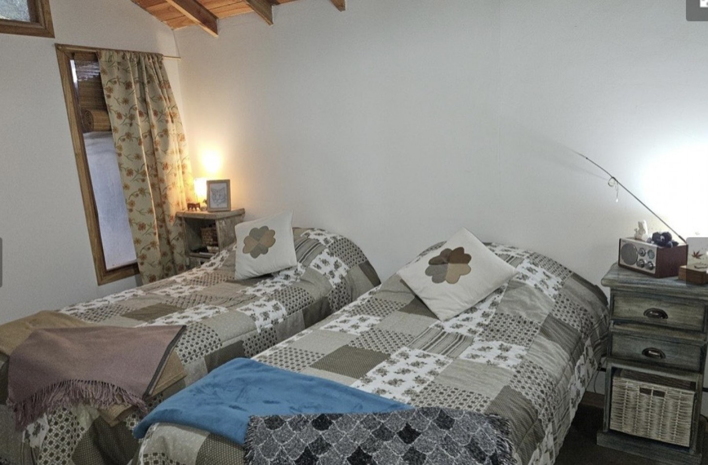 VENTA TIPICA CABAÑA PATAGONICA 4 AMB Y DTO 2 AMB EN BARRIO NORTE VILLA LA ANGOSTURA