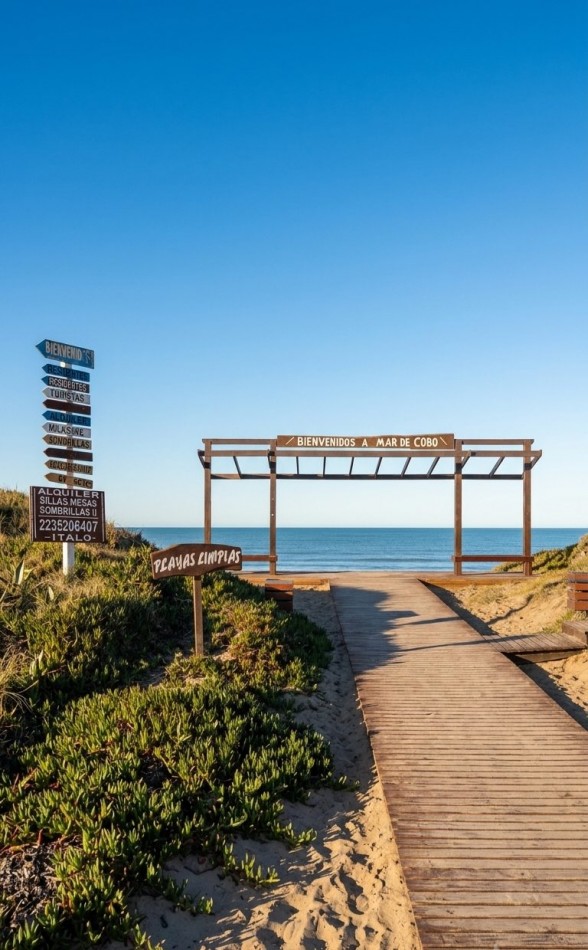 EN VENTA GRAN LOTE SOBRE ESQUINA EN LO MEJOR DE MAR DE COBO