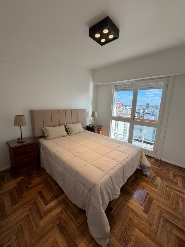 VENTA DEPTO 2 AMB C/BALCON, VISTA PANORAMICA AL MAR Y C/COCHERA PLAZA COLON 