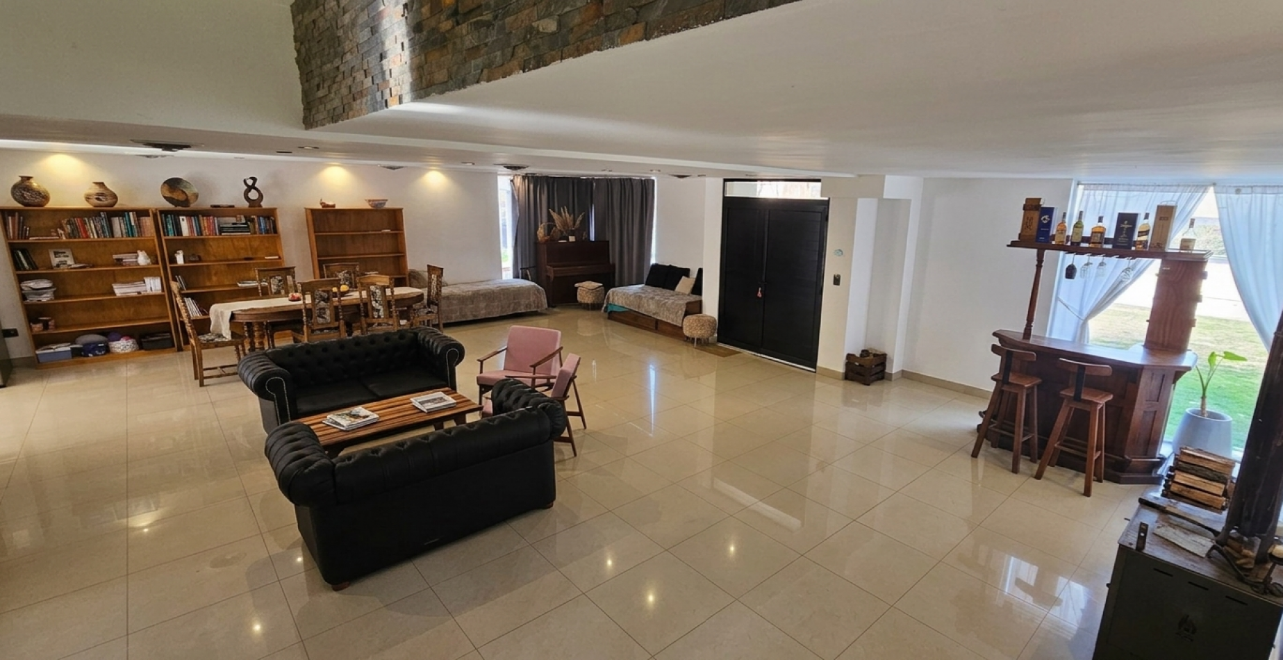 ALQUILER ESPECTACULAR RESIDENCIA EN RUMENCO CON PISCINA