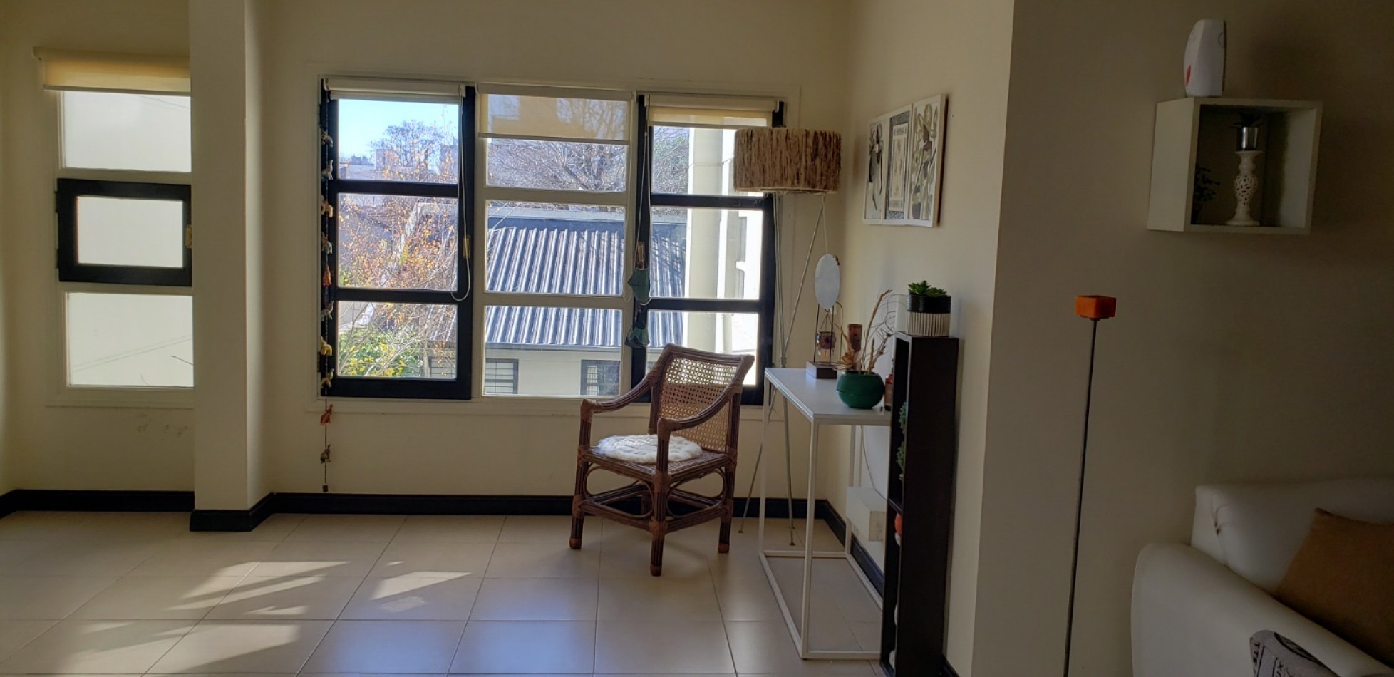 VENTA APTO CREDITO PISO 4 AMBIENTES VISTA ABIERTA LA PERLA