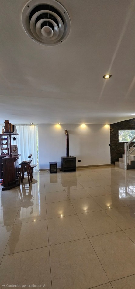ALQUILER ESPECTACULAR RESIDENCIA EN RUMENCO CON PISCINA