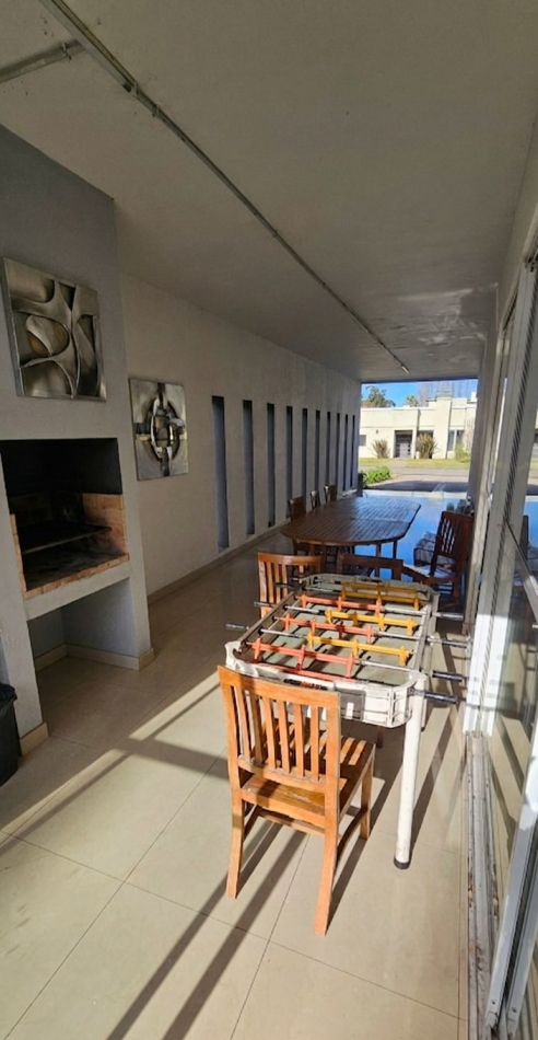 ALQUILER ESPECTACULAR RESIDENCIA EN RUMENCO CON PISCINA