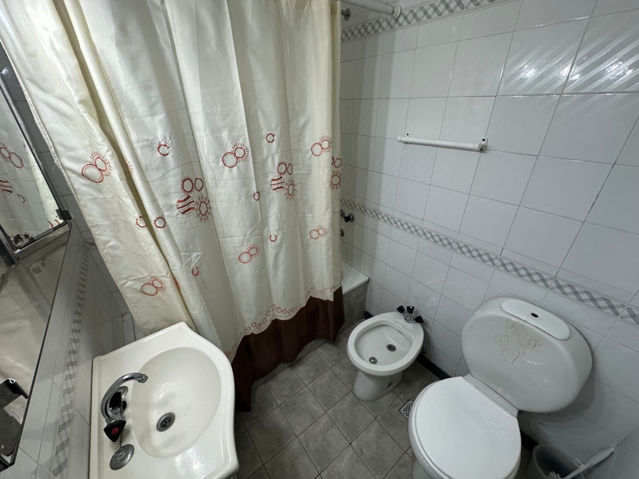 VENTA DEPARTAMENTO 2 AMBIENTES CENTRO