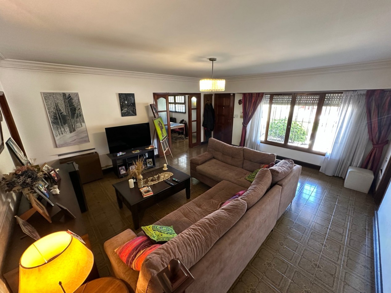 VENTA CHALET 4 AMBIENTES PRINGLES 2100 | Barrio SAN CARLOS