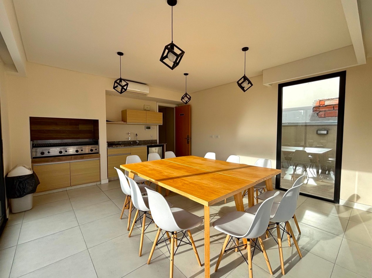 ALQUILER | DEPARTAMENTO 2 AMBIENTES CON COCHERA PRIVADA | BARRIO CHAUVIN