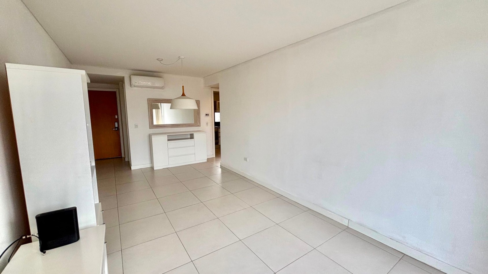 ALQUILER | DEPARTAMENTO 2 AMBIENTES CON COCHERA PRIVADA | BARRIO CHAUVIN