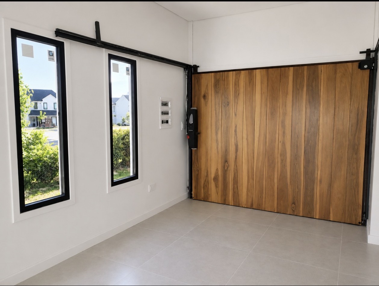 ALQUILER 24 MESES CASA 4 AMBIENTES BARRIO PRIVADO RUMENCO JOVEN