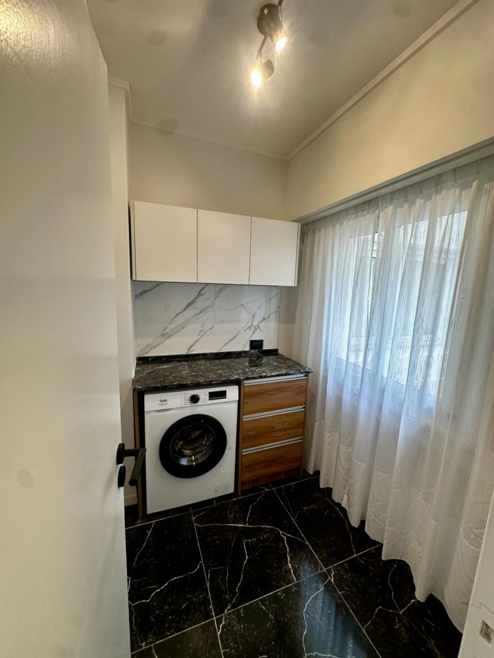 VENTA DTO 3 AMB CON CUARTO DE LAVADO RECICLADO Y EQUIPADO CON BALCON CENTRO