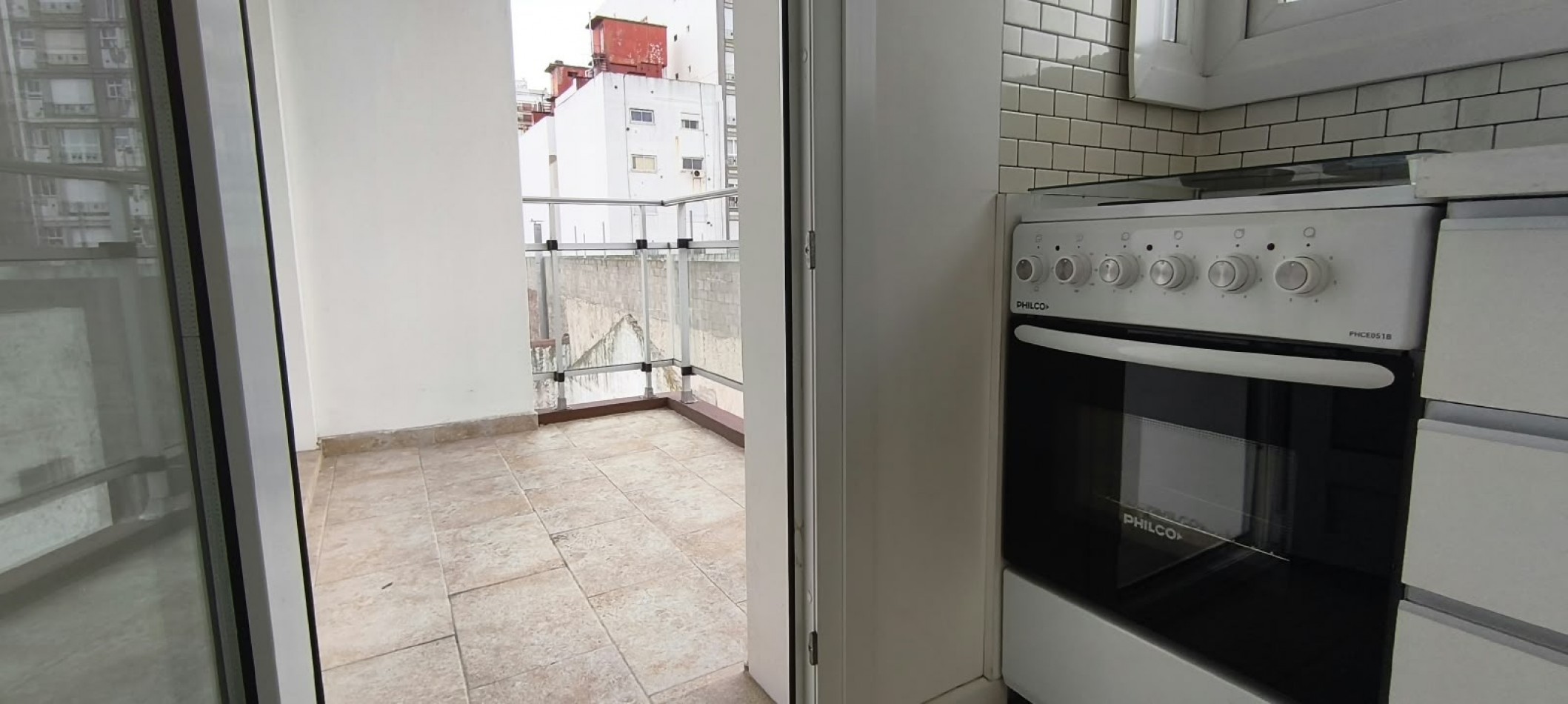 VENTA DEPARTAMENTO 2 AMB.CON BALCON Y COCHERA ZONA CHAUVIN