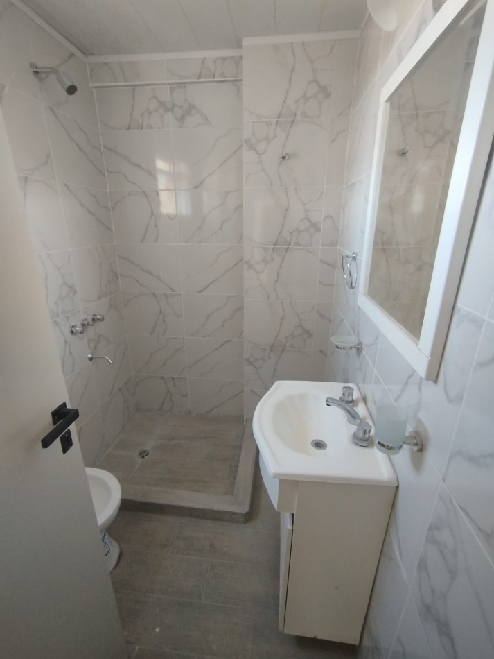 ALQUILER 24 meses DEPTO 3 AMBIENTES CON BALCON ZONA NUEVA TERMINAL