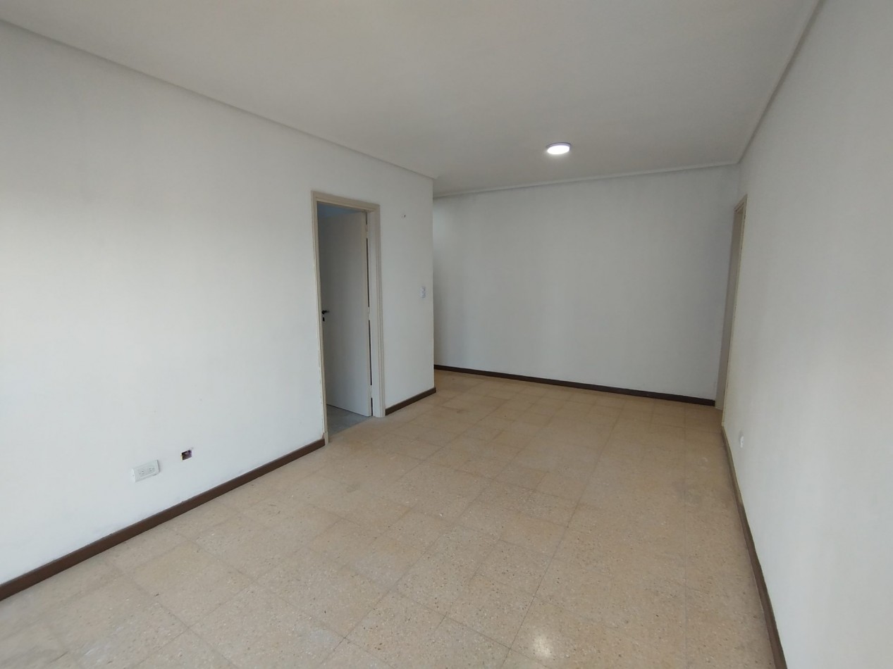 ALQUILER 24 meses DEPTO 3 AMBIENTES CON BALCON ZONA NUEVA TERMINAL