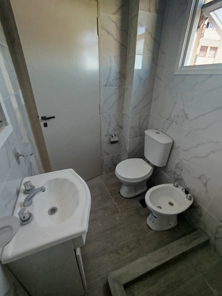 ALQUILER 24 meses DEPTO 3 AMBIENTES CON BALCON ZONA NUEVA TERMINAL