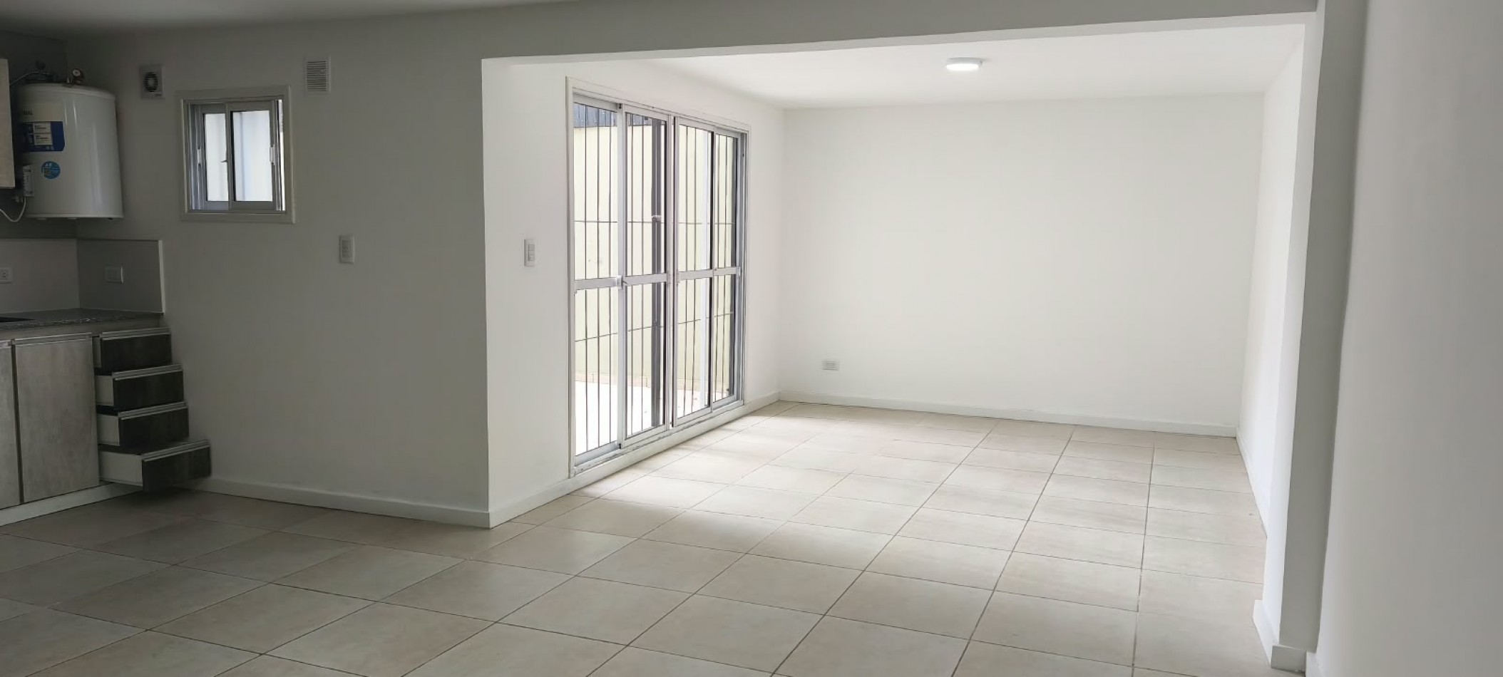 ALQUILER 24 MESES 2 AMBIENTES CON PATIO ZONA SAN JOSE