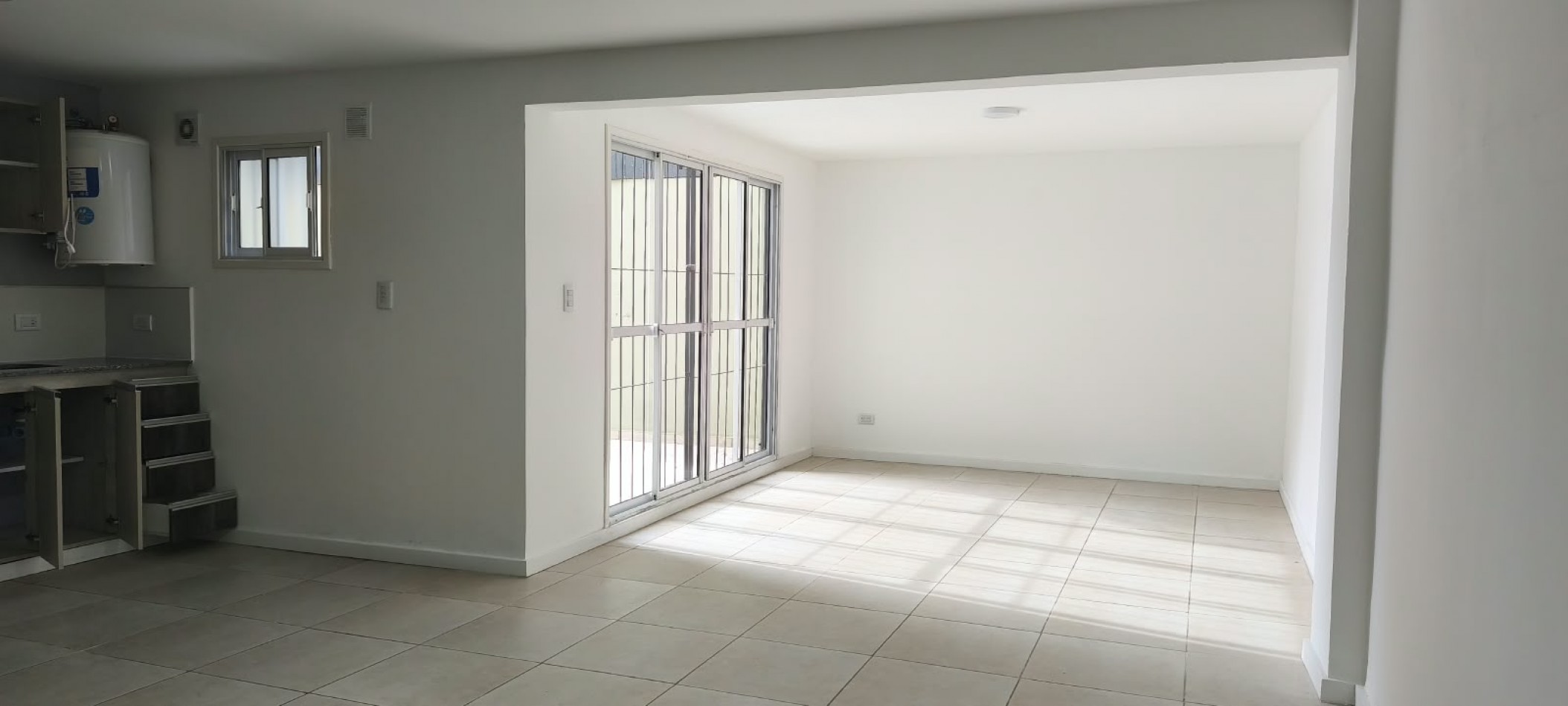 ALQUILER 24 MESES 2 AMBIENTES CON PATIO ZONA SAN JOSE