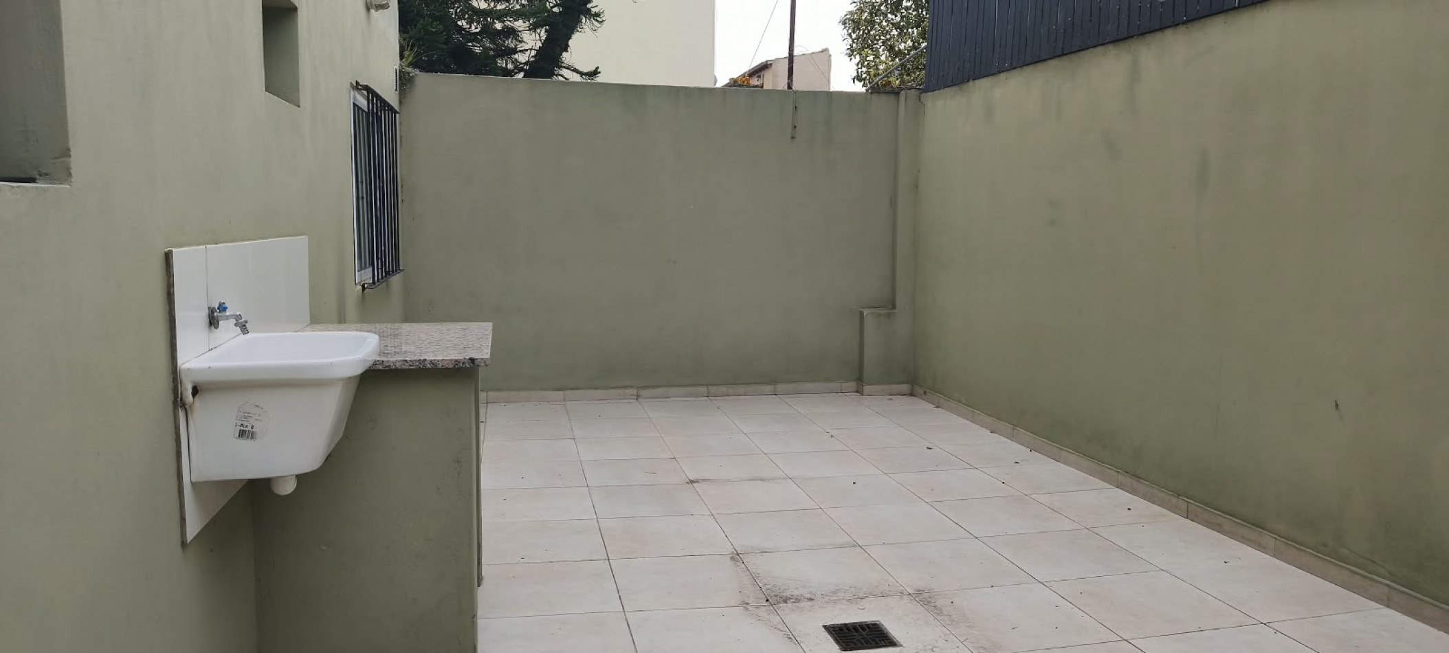 ALQUILER 24 MESES 2 AMBIENTES CON PATIO ZONA SAN JOSE