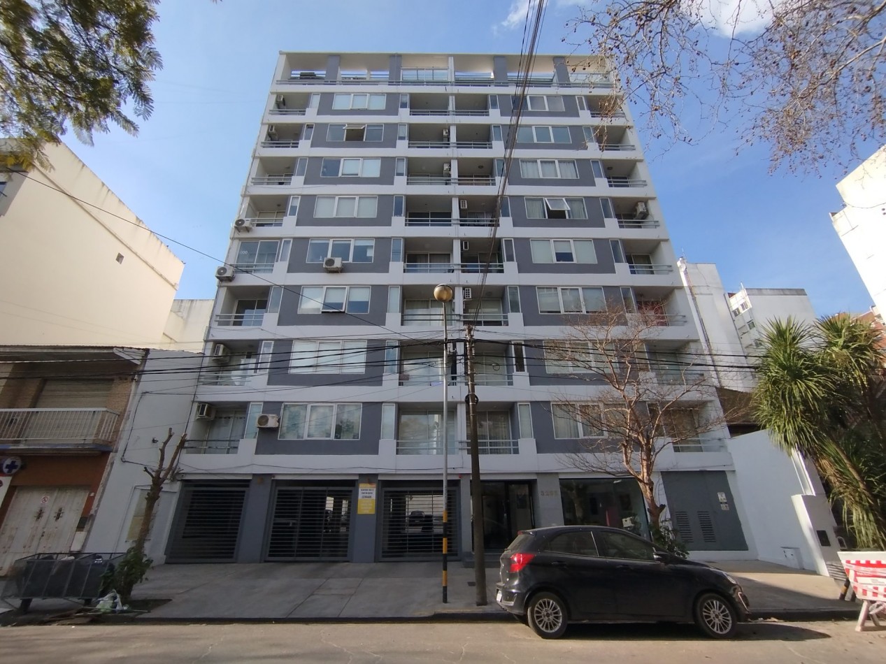 ALQUILER DEPARTAMENTO MONOAMBIENTE CON BALCON Y COCHERA EN BARRIO LA PERLA