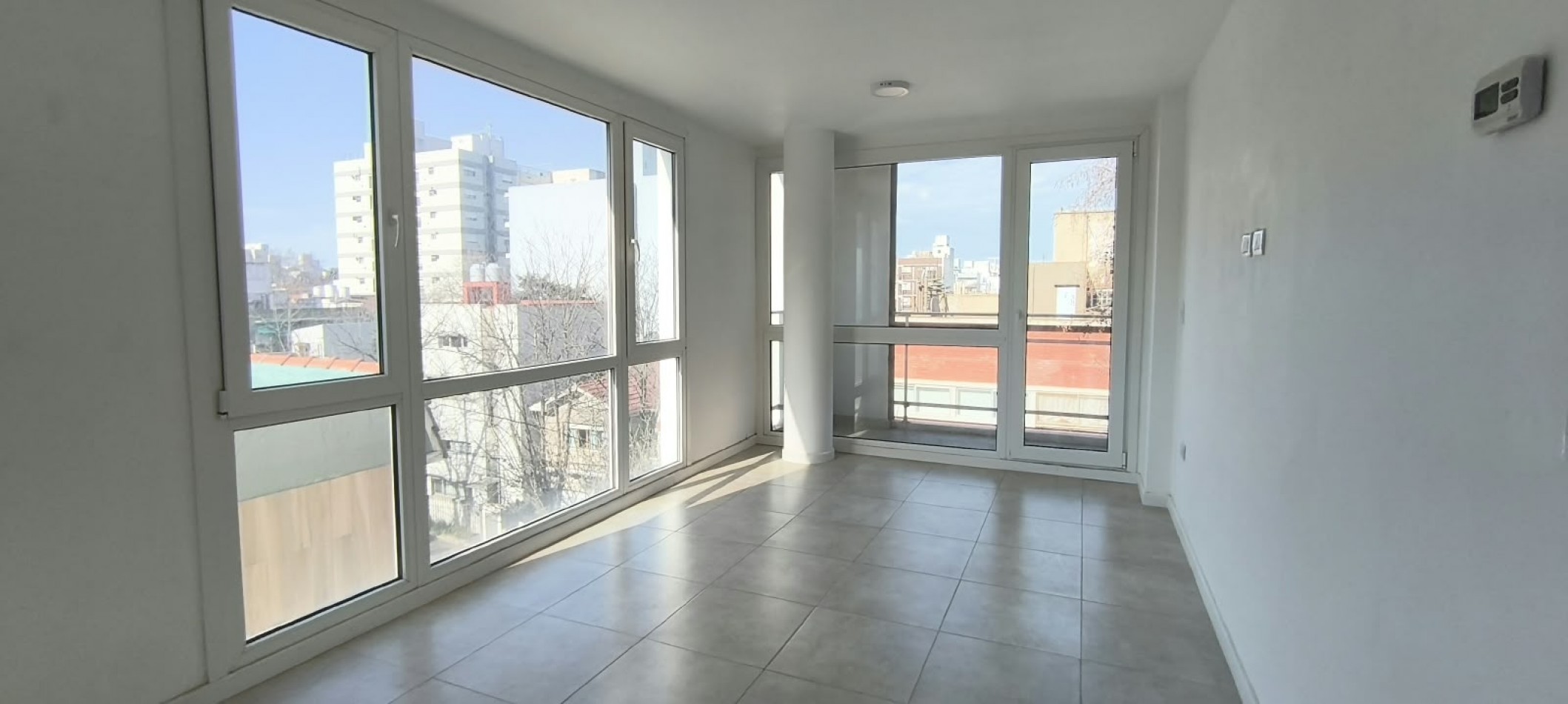 VENTA DEPARTAMENTO 2 AMB.CON BALCON Y COCHERA ZONA CHAUVIN