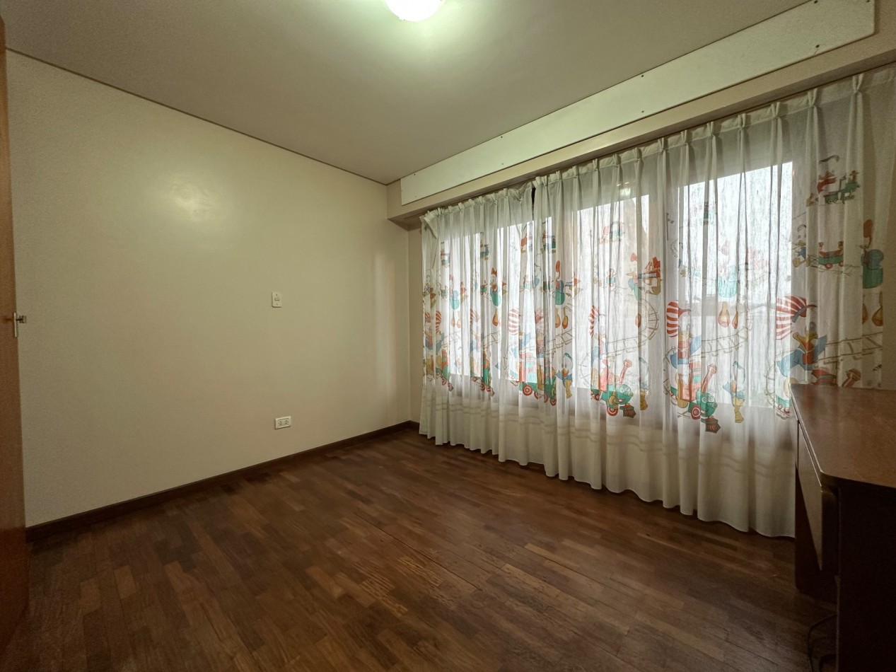 ALQUILER ANUAL CHALET 4 AMBIENTES CON GARAGE Y PATIO ALVEAR 4500 SAN CARLOS