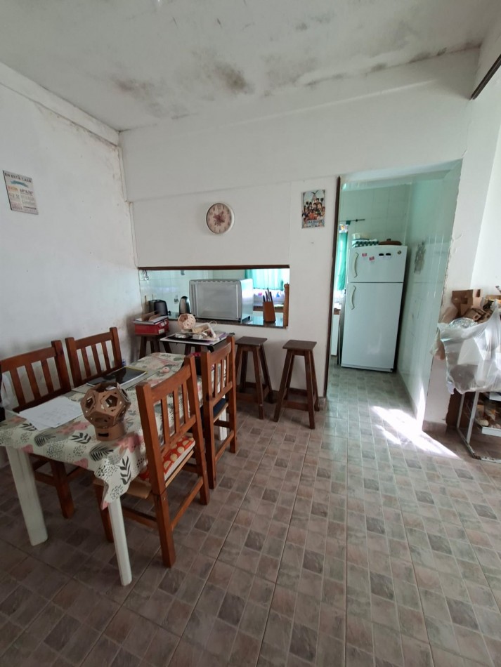 VENTA EN BLOCK CASA CON DOS DEPARTAMENTOS Y DEPOSITO CON MONTACARGAS EN BARRIO PERALTA RAMOS OESTE