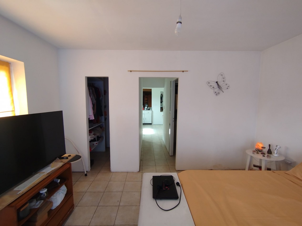 VENTA EN BLOCK CASA CON DOS DEPARTAMENTOS Y DEPOSITO CON MONTACARGAS EN BARRIO PERALTA RAMOS OESTE