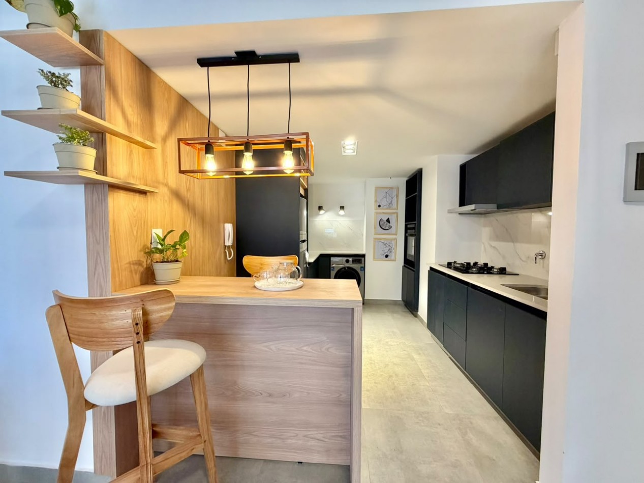 VENTA | DEPARTAMENTO 3 AMB CON BALCON Y VISTA A PLAZA COLON 