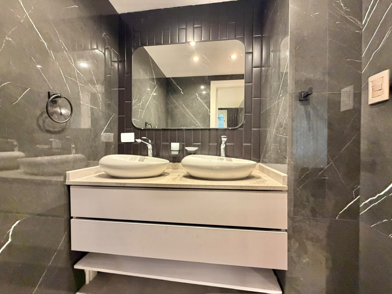 VENTA | DEPARTAMENTO 3 AMB CON BALCON Y VISTA A PLAZA COLON 