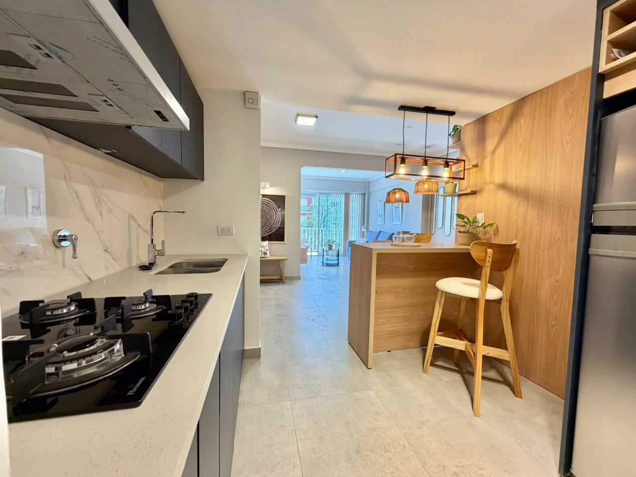 VENTA | DEPARTAMENTO 3 AMB CON BALCON Y VISTA A PLAZA COLON 