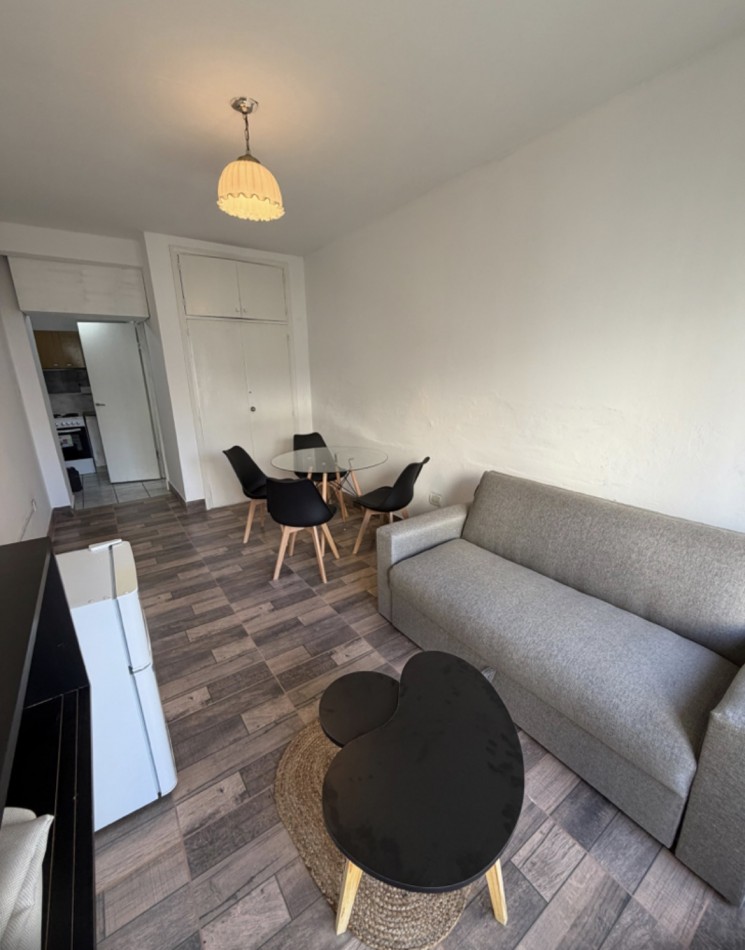 VENTA MONOAMBIENTE SEMIRECICLADO AL FRENTE ZONA ALDREY
