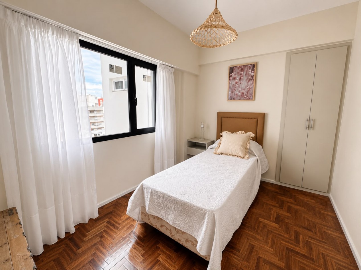 VENTA DEPARTAMENTO 3 AMBIENTES RECICLADO A LA CALLE CON BALCON | PLAZA COLON