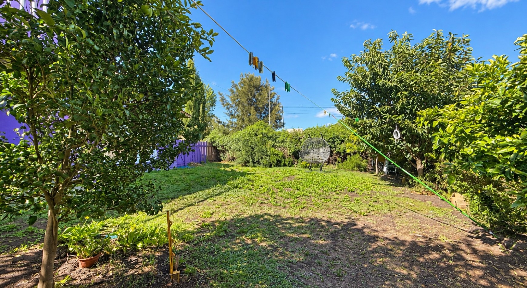 VENTA CASA 5 AMBIENTES MODERNA CON PARQUE ZONA ACANTILADOS