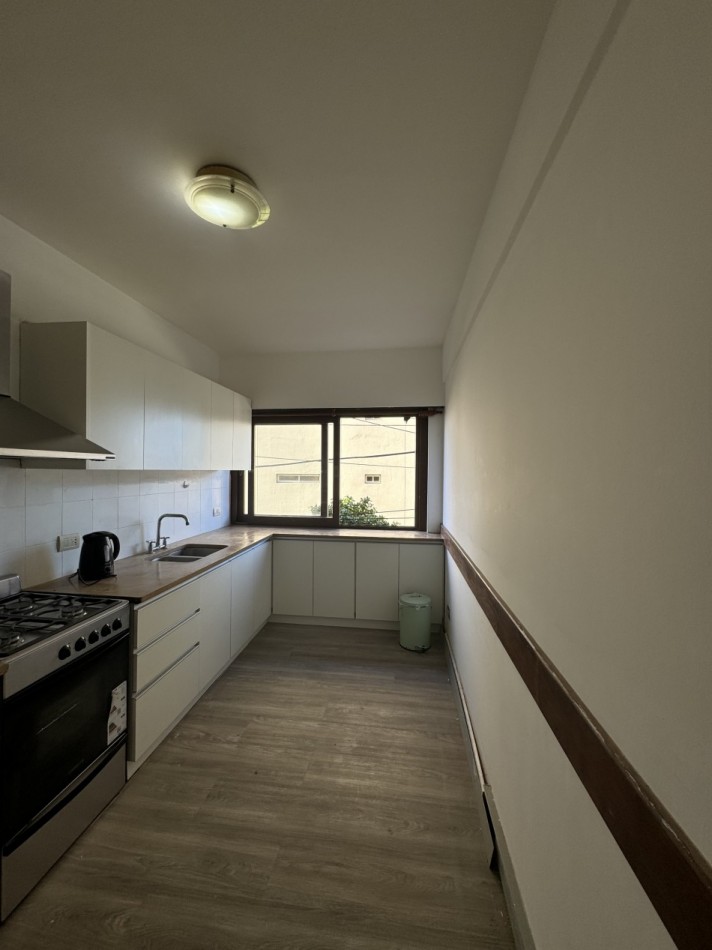 VENTA DEPTO 3 AMB EN PLAYA CHICA CON COCHERA Y VISTA AL MAR