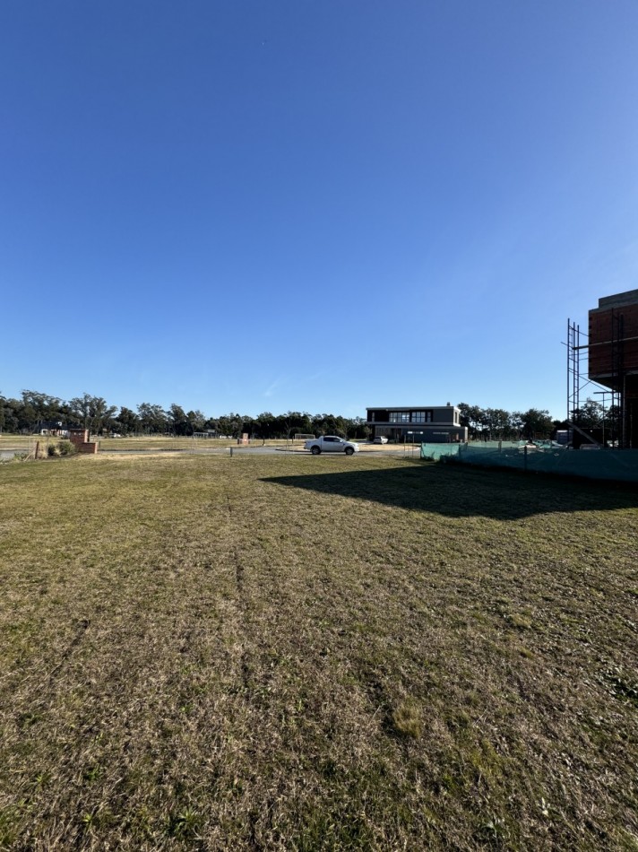VENTA LOTE EN BARRIO PRIVADO CASONAS DEL HARAS