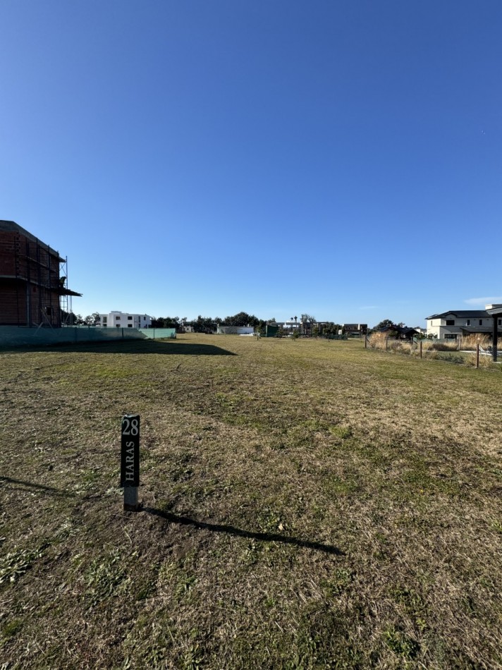 VENTA LOTE EN BARRIO PRIVADO CASONAS DEL HARAS