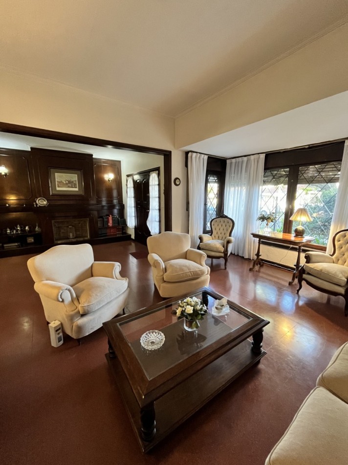 HERMOSO CHALET MARPLATENSE DE CATEGORIA 5 AMB ZONA GUEMES