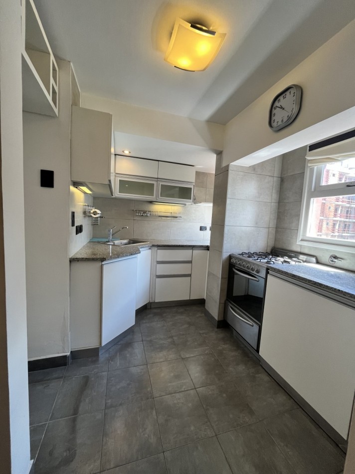 DEPARTAMENTO RECICLADO IMPECABLE EXTERNO 3 AMBIENTES EN ZONA ALDREY GUEMES