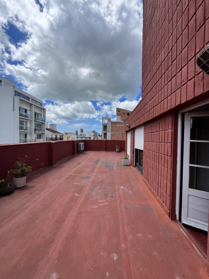 DEPARTAMENTO RECICLADO IMPECABLE EXTERNO 3 AMBIENTES EN ZONA ALDREY GUEMES