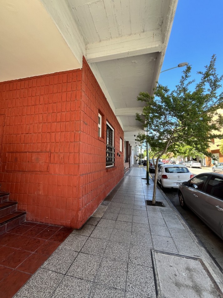 DEPARTAMENTO RECICLADO IMPECABLE EXTERNO 3 AMBIENTES EN ZONA ALDREY GUEMES