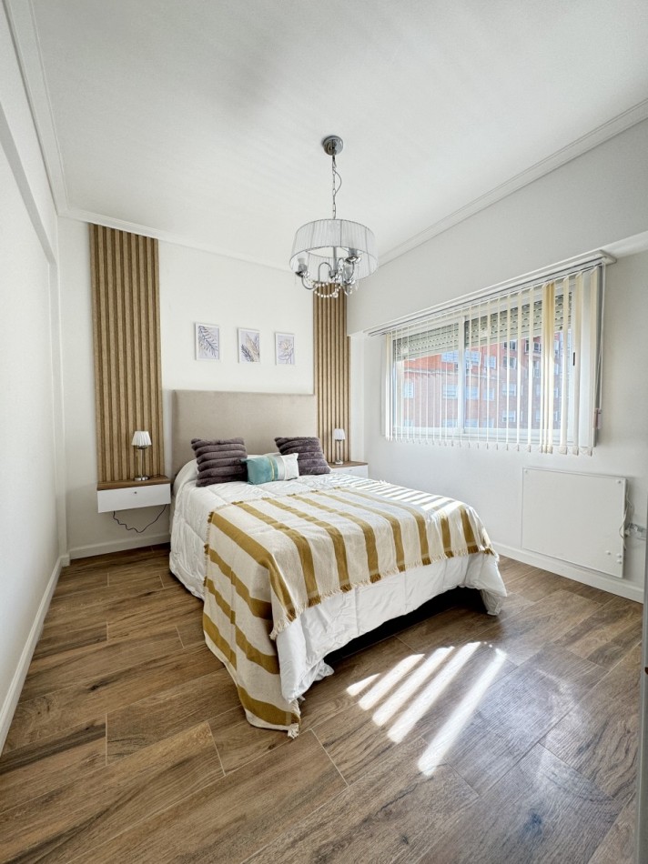 VENTA DEPTO DOS AMBIENTES AL FRENTE CON BALCON