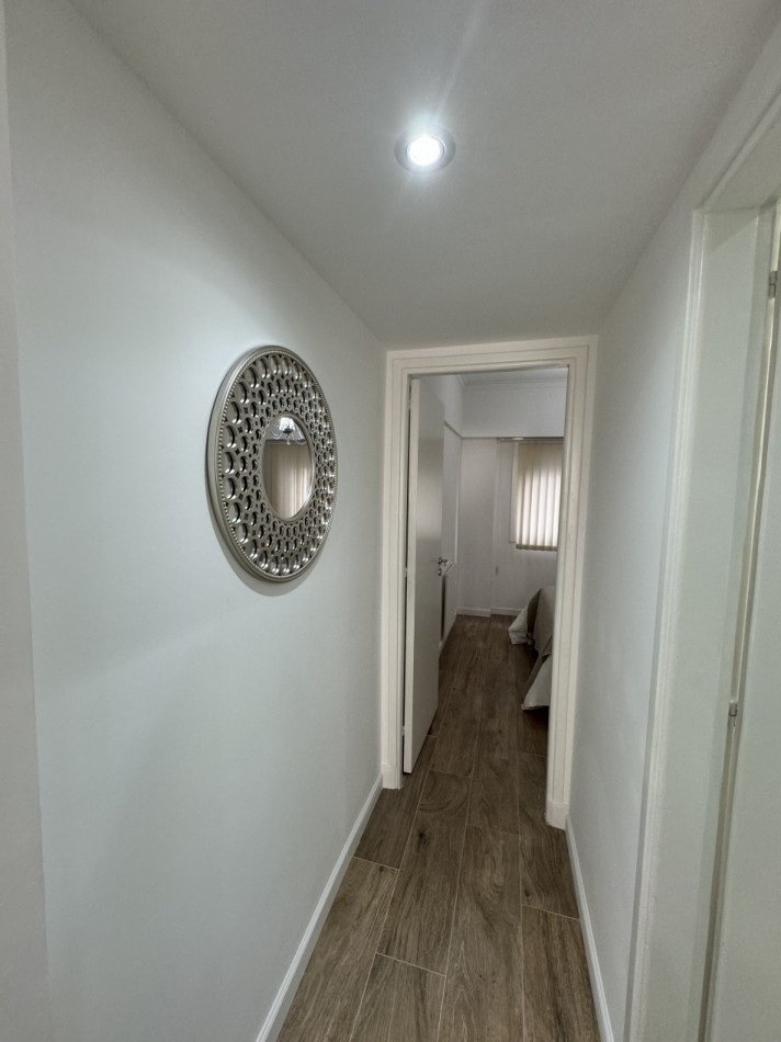 VENTA DEPTO DOS AMBIENTES CON BALCON ZONA CENTRO
