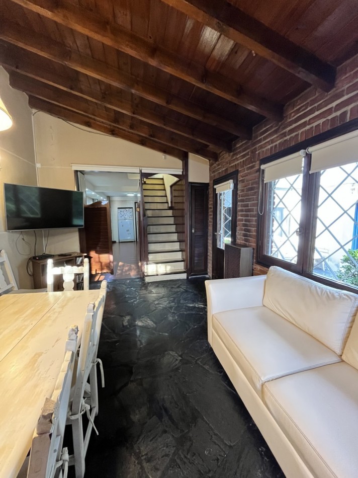 VENTA IMPORTANTE CHALET 5 AMB EN ZONA GUEMES