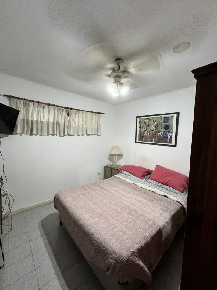 VENTA CASA DE PLAYA EN MAR AZUL, DE 4 AMBIENTES CON PILETA A 600 MTS DEL MAR