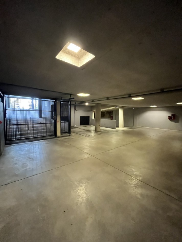 ALQUILER ANUAL DEPARTAMENTO SEMIPISO GUEMES 3 AMB CON COCHERA Y AMENITIES