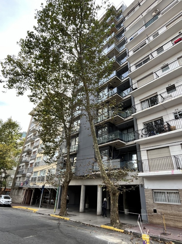 ALQUILER ANUAL DEPARTAMENTO SEMIPISO GUEMES 3 AMB CON COCHERA Y AMENITIES